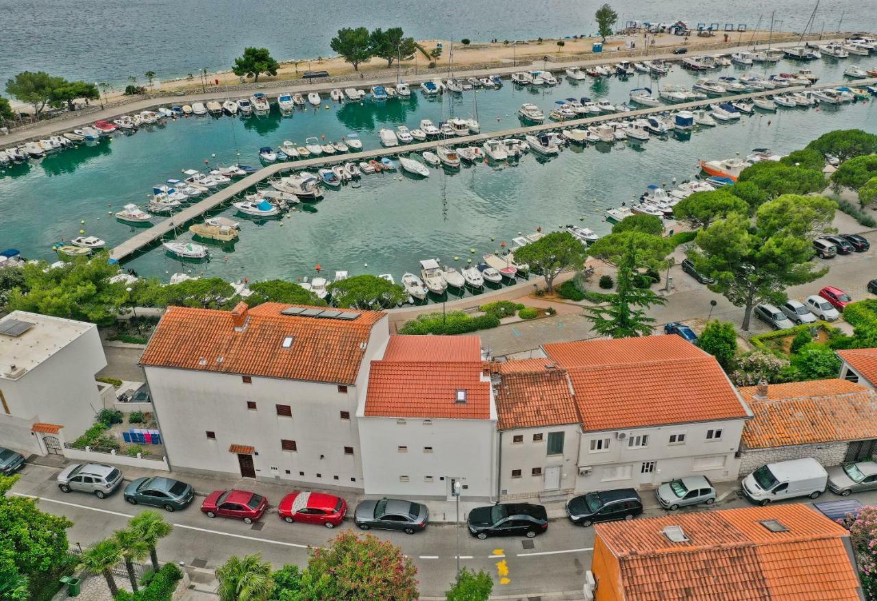Apartments Nika تْسْغيكفانِتْسا المظهر الخارجي الصورة
