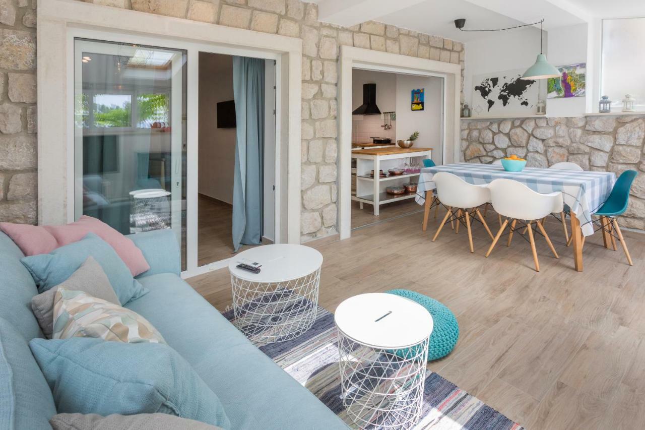 Apartments Nika تْسْغيكفانِتْسا المظهر الخارجي الصورة